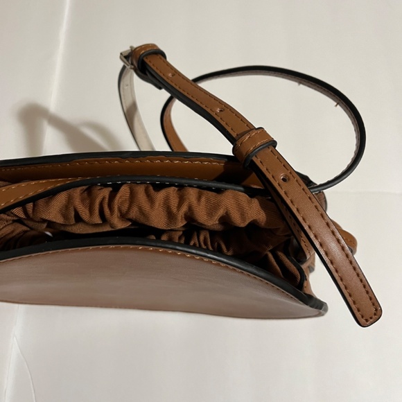 NEW ZARA BROWN LEATHER ROUND BAG - Picture 3 of 4